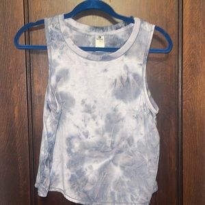 90 Degree muscle crop tank